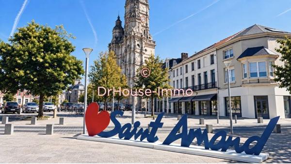 Immeuble à vendre 3 pièces de 200 m²
