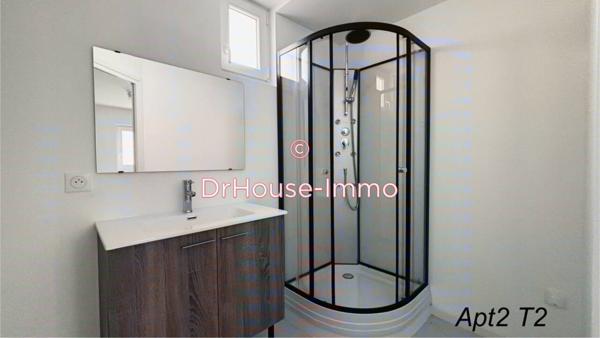 Immeuble à vendre 3 pièces de 200 m²