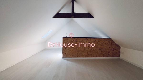 Immeuble à vendre 3 pièces de 200 m²
