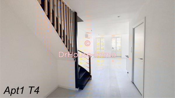 Immeuble à vendre 3 pièces de 200 m²