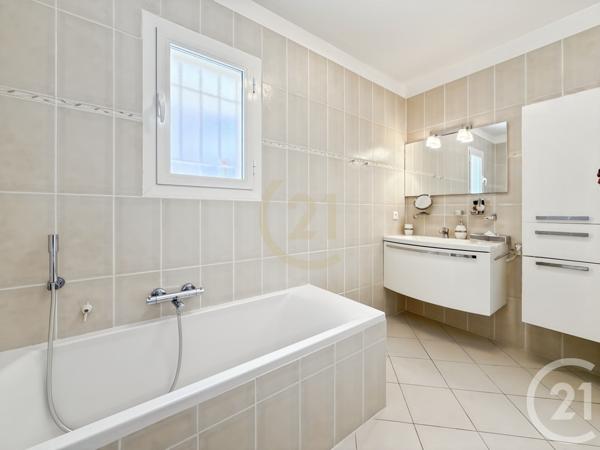 Appartement T4 à vendre  4 pièces - 79,03 m2 CALVI - 202