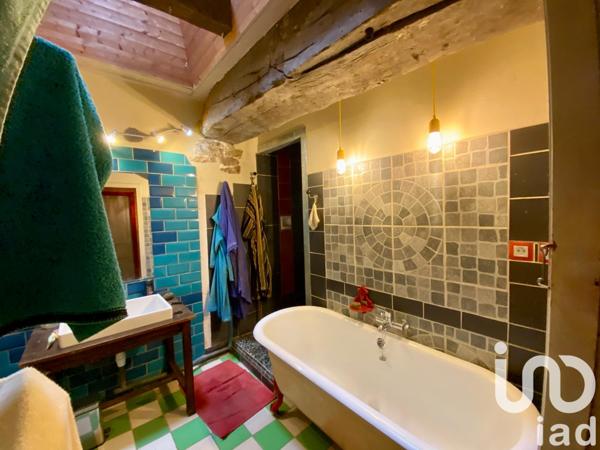 Maison à vendre 8 pièces 180 m² Exireuil