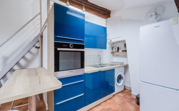 Appartement à vendre    2 pièces • 29,60 m2 Lyon 2