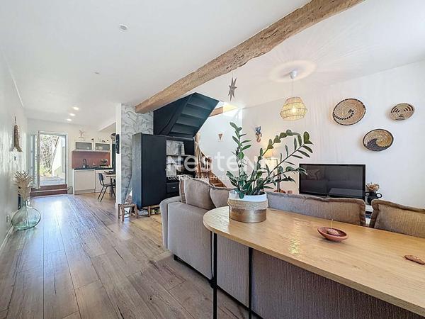 A VENDRE - MURET- CENTRE VILLE - Maison de ville T3 avec jardin et grand garage independant