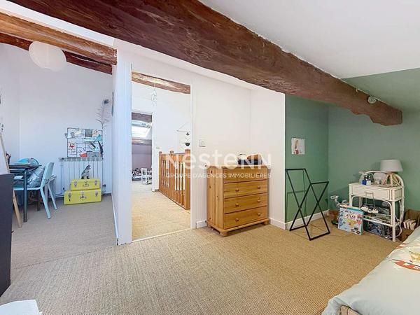 A VENDRE - MURET- CENTRE VILLE - Maison de ville T3 avec jardin et grand garage independant