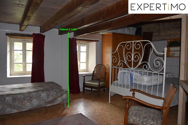 Menat (63560) Menat, Maison coup de coeur de 102 m² - terrain 2010m²