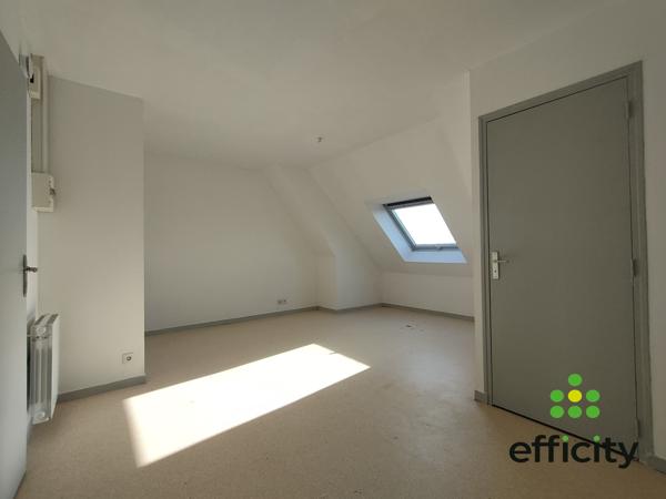 Immeuble 15 pièces - 345 m²
