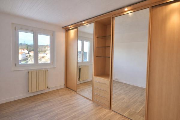 Charmante maison moderne et économique avec grand terrain – Proche Sui