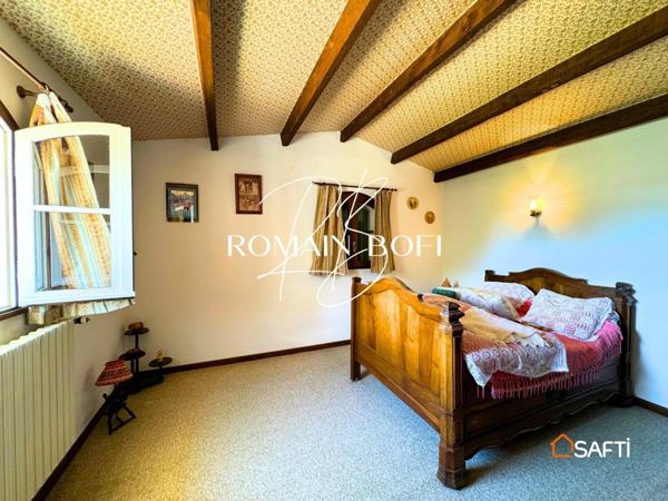 Maison 8 pièces de 169 m² sur 1868m2 de terrain