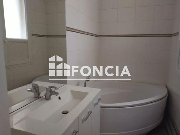 Location Appartement 3 pièces 58.73 m² - 36 RUE EMILE ZOLA Reims 51100