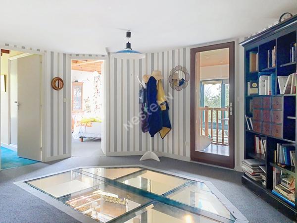 Maison d'architecte Soulaire Et Bourg -198 m² - 3 chambres - jardin