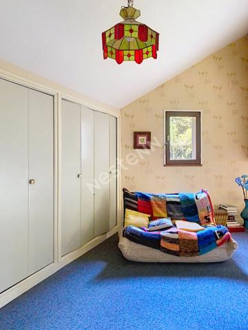 Maison d'architecte Soulaire Et Bourg -198 m² - 3 chambres - jardin