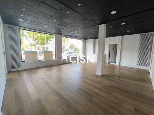 Location local - 137m² - 44600 - Saint-Nazaire