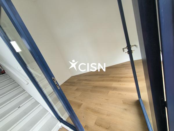 Location local - 137m² - 44600 - Saint-Nazaire