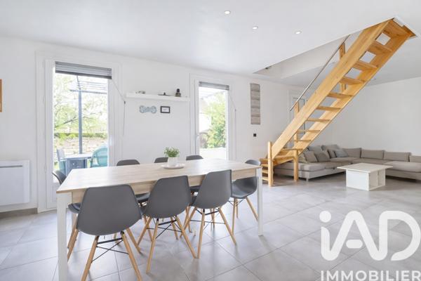 Maison à vendre 6 pièces 134 m² Saint-Leu-d'Esserent