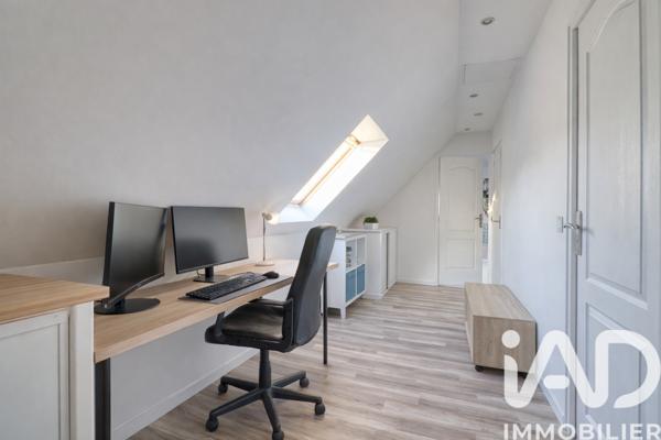 Maison à vendre 6 pièces 134 m² Saint-Leu-d'Esserent