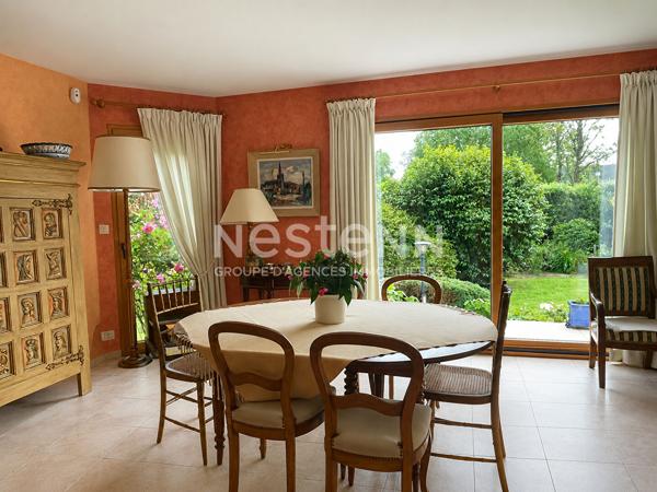 Maison Plescop 145 m2 terrain de 1269 m² 5 chambres