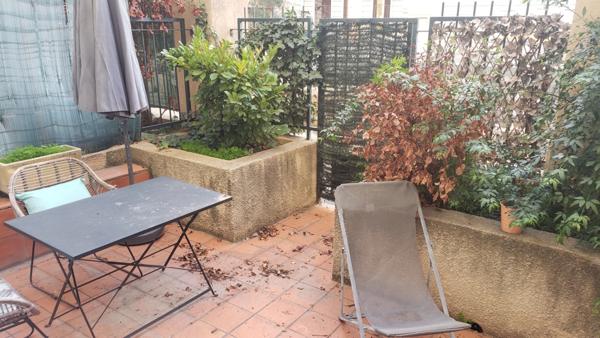 Beau Studio à louer - Centre Aix en Provence