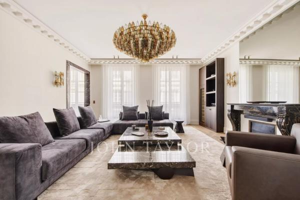 Place Vendôme - Superbe appartement de 3 chambres