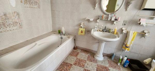 Ancien maison vigneronne à rénover