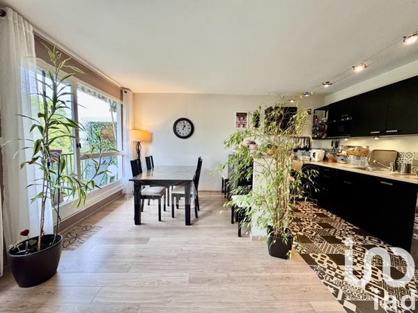 Appartement à vendre 3 pièces 74 m² Saint-Michel-sur-Orge
