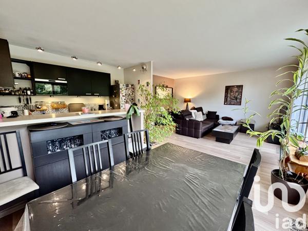 Appartement à vendre 3 pièces 74 m² Saint-Michel-sur-Orge
