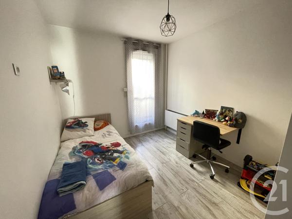 Appartement F4 à vendre  4 pièces - 72 m2 AUBAGNE - 13