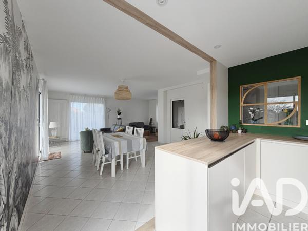 Maison à vendre 6 pièces 134,66 m² Montaigu-Vendée