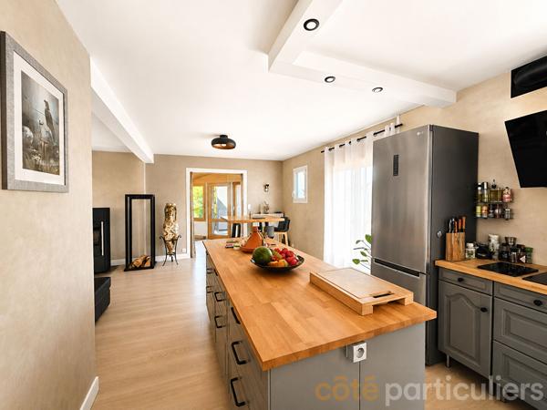 Vente
                Maison140 m² - 6 Pièces -
                    Plescop (56890)