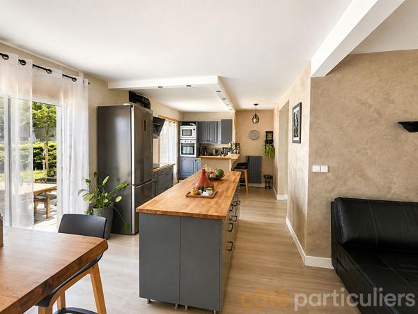 Vente
                Maison140 m² - 6 Pièces -
                    Plescop (56890)