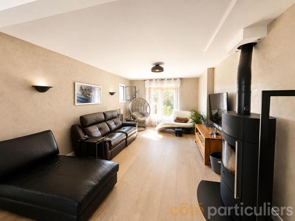 Vente
                Maison140 m² - 6 Pièces -
                    Plescop (56890)