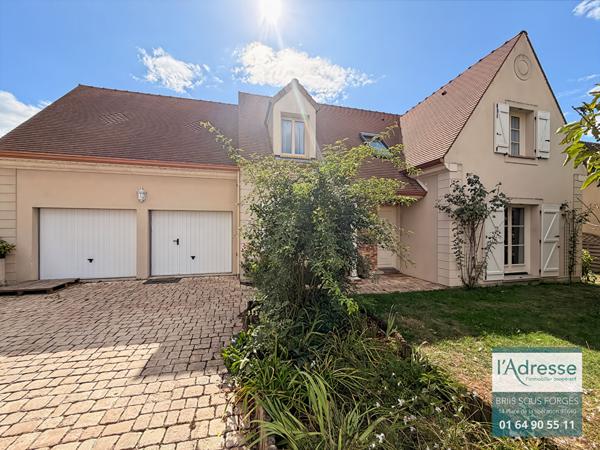 Briis-sous-Forges Maison familiale au coeur du village