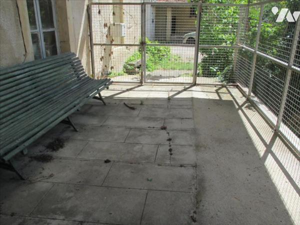 GRAND VOLUME A AMENAGER A FAVERNEY