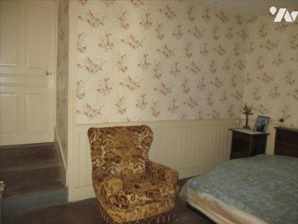 GRAND VOLUME A AMENAGER A FAVERNEY