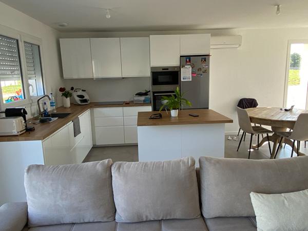 A vendre maison à Lanrelas, à 10 mn de Broons et axe RN12 Brest/Rennes