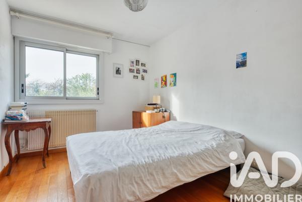 Appartement à vendre 4 pièces 99 m² Gradignan