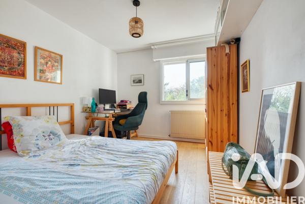 Appartement à vendre 4 pièces 99 m² Gradignan