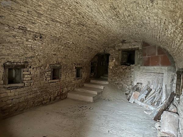 Maison de ville à vendre à Vézelay dans l'Yonne (89450), ref :