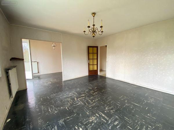 Appartement à rénover à vendre à Mérignac en Gironde (33700), ref : 11638/322   
Eyquems