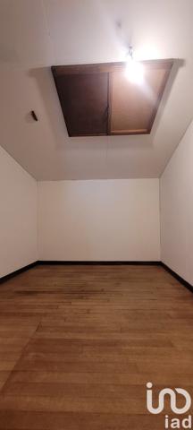 Maison de village 6 pièces de 155 m² à Ainay-le-Château (03360)