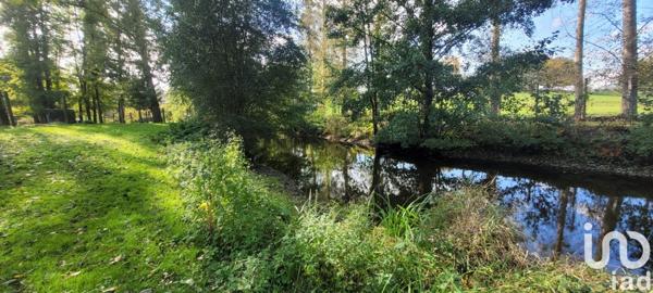 Maison de village 6 pièces de 155 m² à Ainay-le-Château (03360)