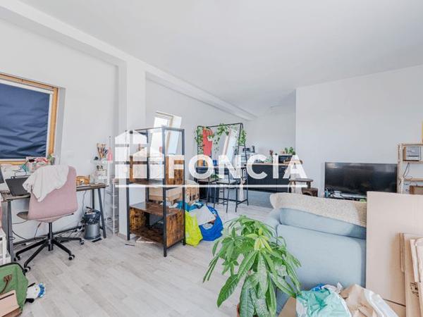 À vendre Studio 42 m² - Tours 37100
