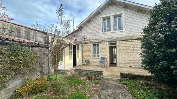 Maison des années 1930 située à Saintes