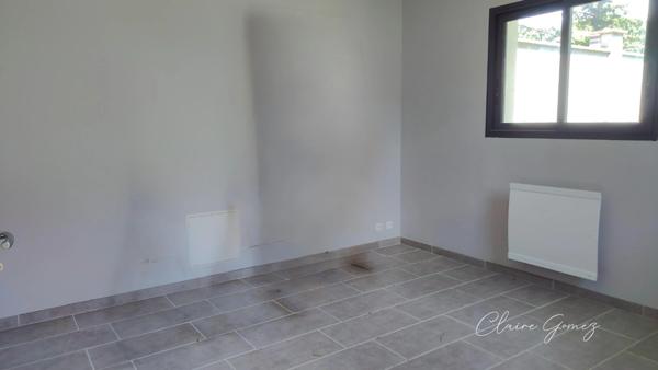 Rare - Maison T6 de 217 m² avec jardin arboré de 2 500 m² et piscine. LAUNAC (31)