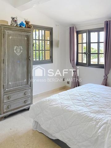 Gassin - Résidences du Golfe : villa au charme provençal avec piscine et studio indépendant