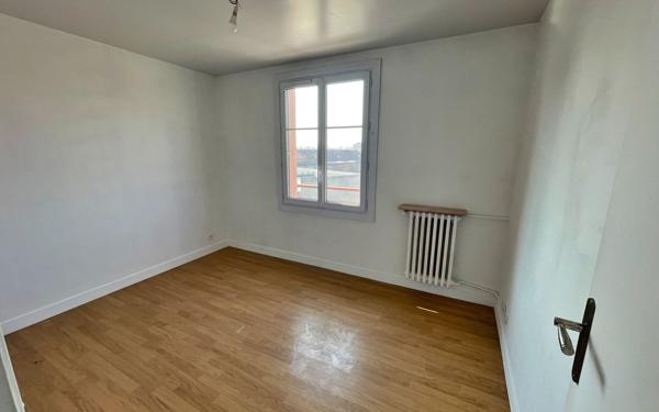 Appartement à vendre    3 pièces • 52,86 m2 Les Pavillons-sous-Bois