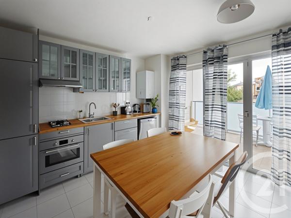 Appartement F2 à vendre  2 pièces - 42 m2 ST PRIEST - 69