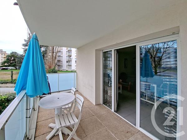 Appartement F2 à vendre  2 pièces - 42 m2 ST PRIEST - 69