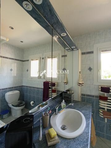 Maison 5 pièce(s) 4 chambre(s) 126 m²