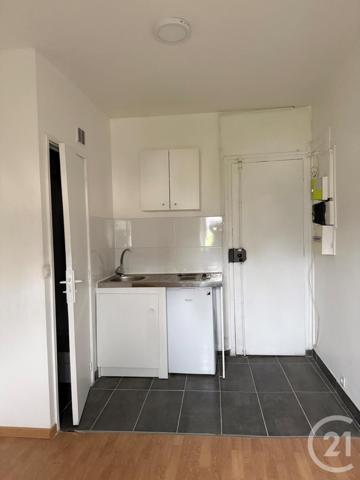 Appartement Chambre à vendre  1 pièce - 10,09 m2 PARIS - 75010